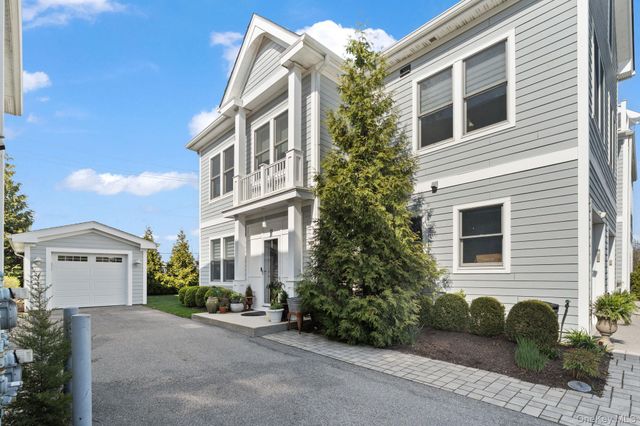 19 Island Point 19, Bronx, NY 10464