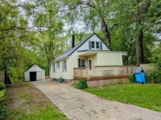25092 Grover Street, Elkhart, IN 46514