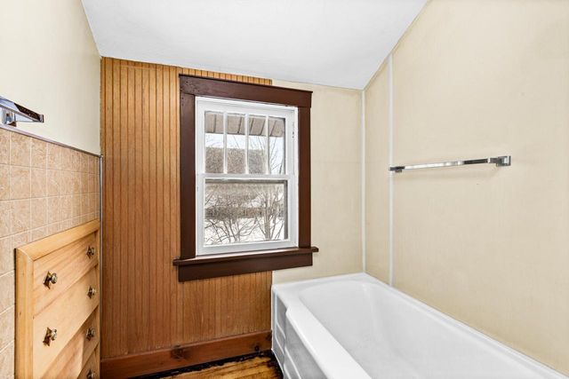 2008 E 2nd Street, Superior, WI 54880