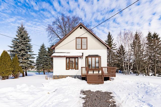 2008 E 2nd Street, Superior, WI 54880