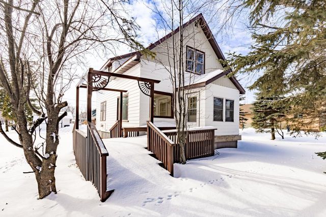 2008 E 2nd Street, Superior, WI 54880