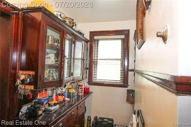90 Edison Street, Detroit, MI 48202