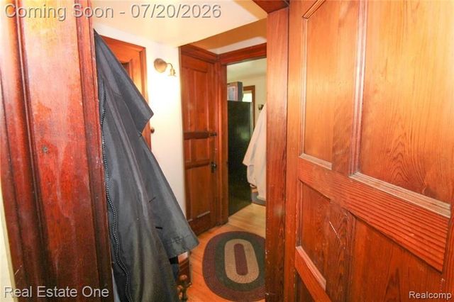 90 Edison Street, Detroit, MI 48202