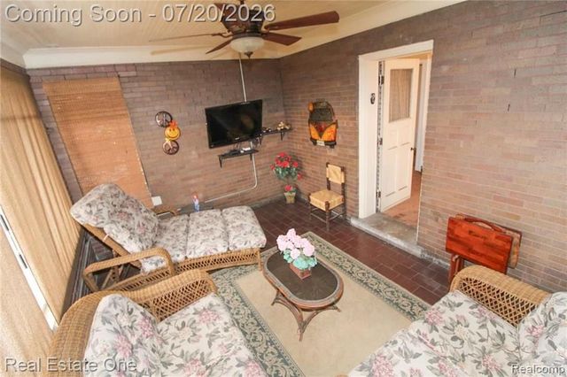 90 Edison Street, Detroit, MI 48202