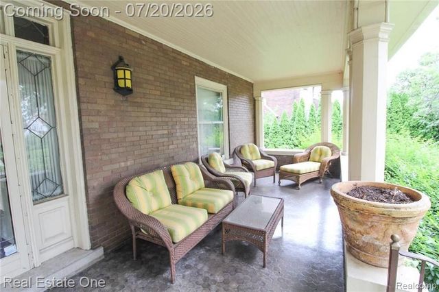 90 Edison Street, Detroit, MI 48202