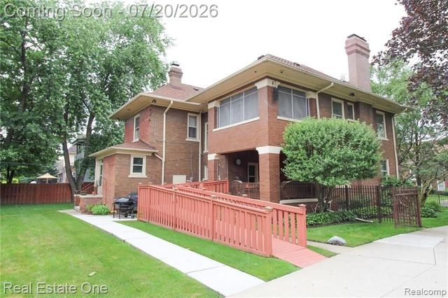 90 Edison Street, Detroit, MI 48202