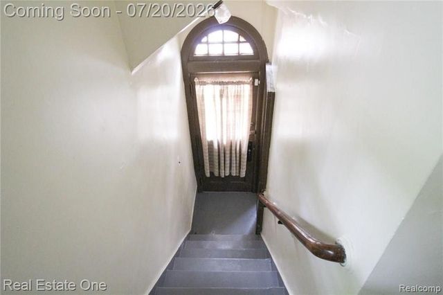 90 Edison Street, Detroit, MI 48202