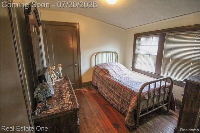 90 Edison Street, Detroit, MI 48202