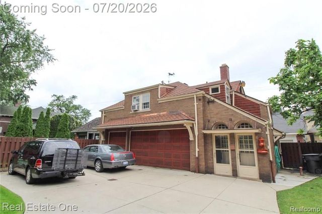 90 Edison Street, Detroit, MI 48202