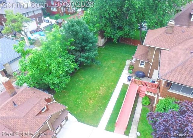 90 Edison Street, Detroit, MI 48202