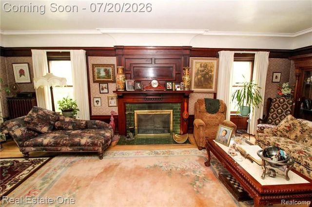 90 Edison Street, Detroit, MI 48202
