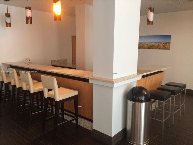 3901 S Ocean Dr 15C, Hollywood, FL 33019