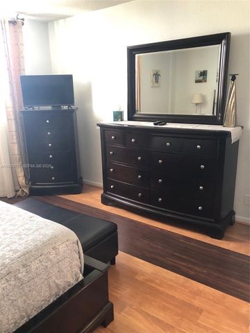 3901 S Ocean Dr 15C, Hollywood, FL 33019