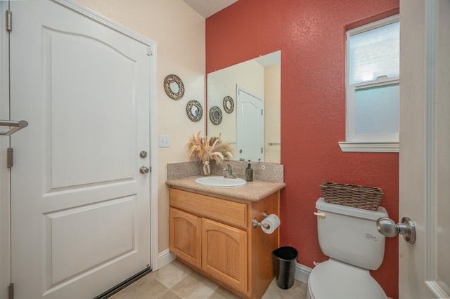 4530 Maximus Rd, Denair, CA 95316