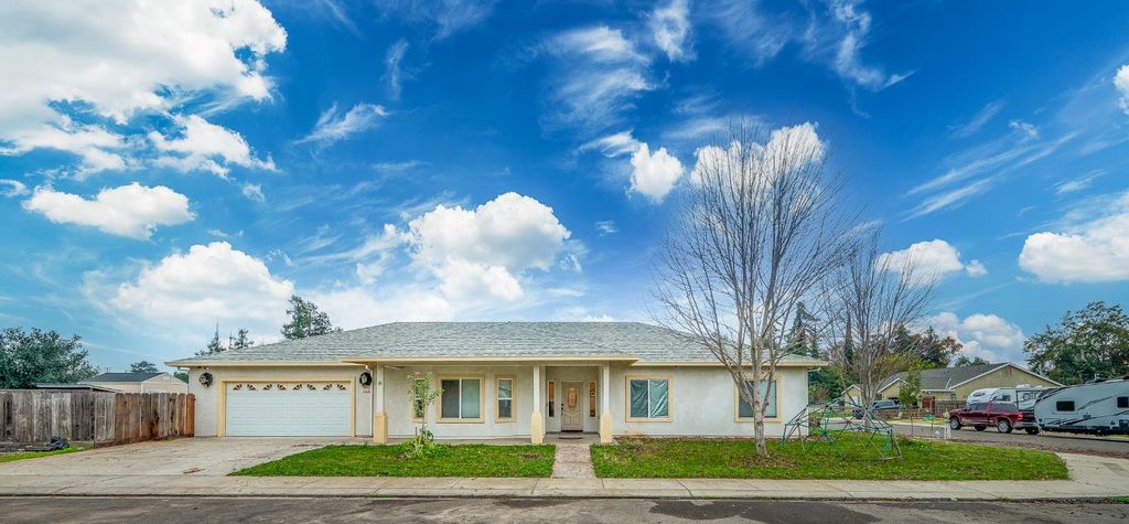 4530 Maximus Rd, Denair, CA 95316