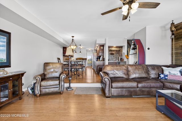 401 Bay Shore Drive 17B, Barnegat, NJ 08005