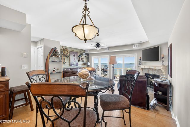 401 Bay Shore Drive 17B, Barnegat, NJ 08005