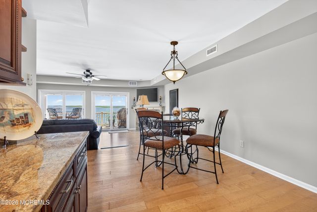 401 Bay Shore Drive 17B, Barnegat, NJ 08005