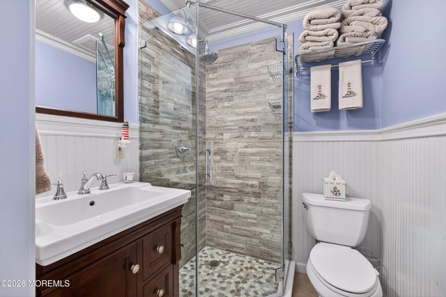 401 Bay Shore Drive 17B, Barnegat, NJ 08005