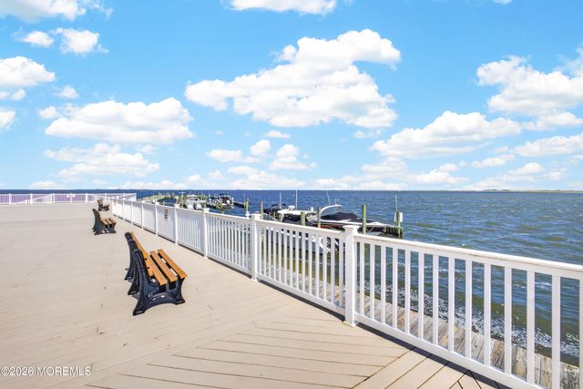 401 Bay Shore Drive 17B, Barnegat, NJ 08005