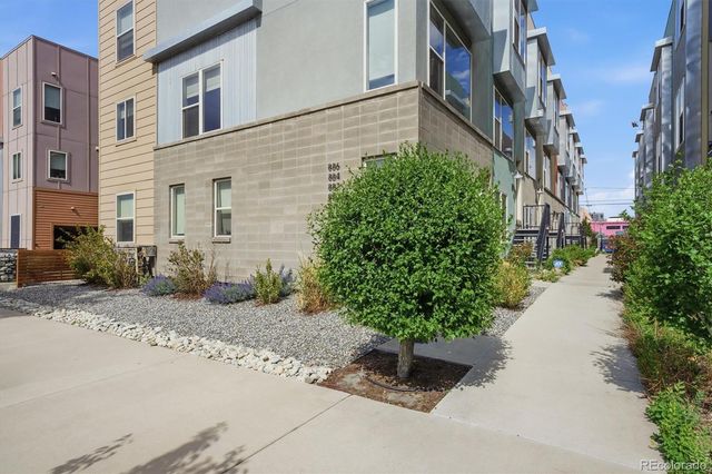 878 Kalamath Street, Denver, CO 80204