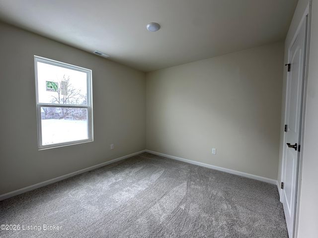 8300 Fairmount Rd, Louisville, KY 40291