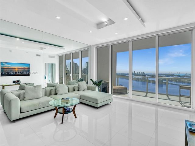 2020 N Bayshore Dr 3303, Miami, FL 33137