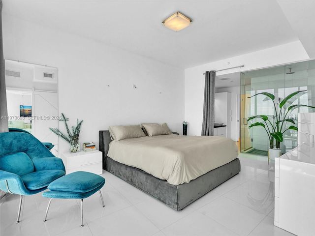 2020 N Bayshore Dr 3303, Miami, FL 33137