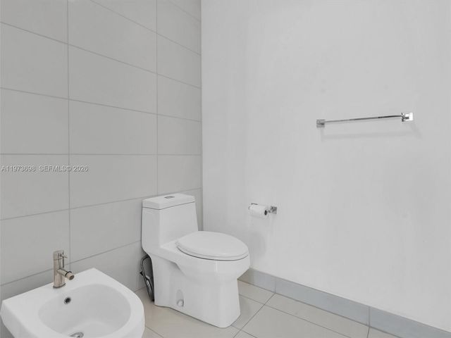 2020 N Bayshore Dr 3303, Miami, FL 33137