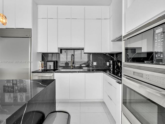 2020 N Bayshore Dr 3303, Miami, FL 33137