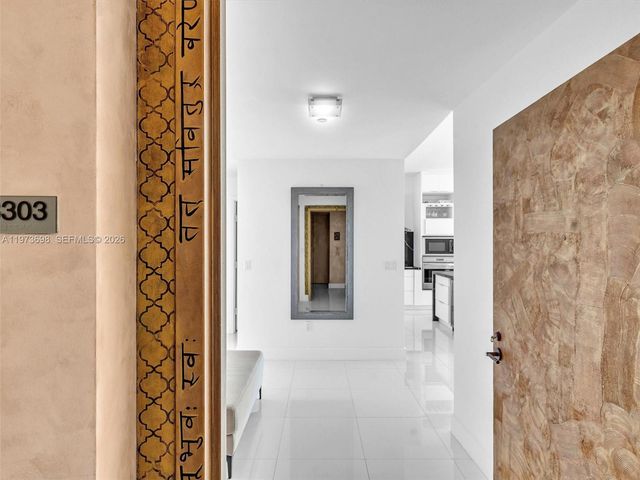 2020 N Bayshore Dr 3303, Miami, FL 33137