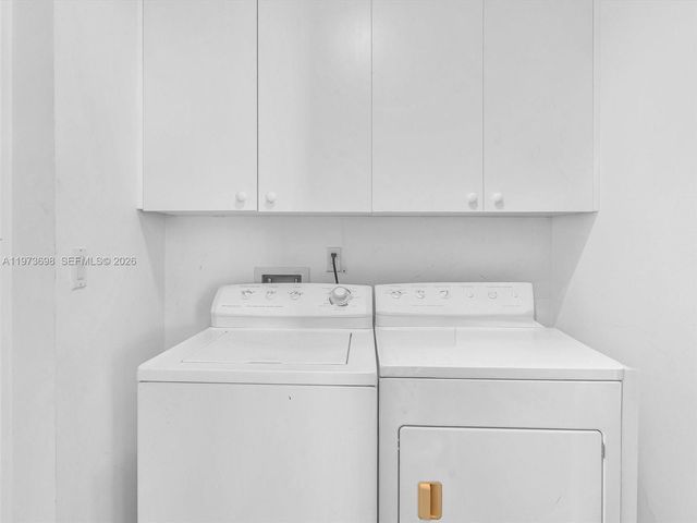 2020 N Bayshore Dr 3303, Miami, FL 33137