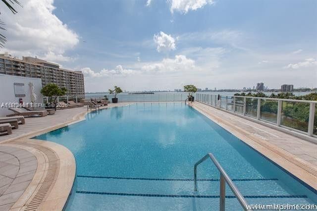 2020 N Bayshore Dr 3303, Miami, FL 33137