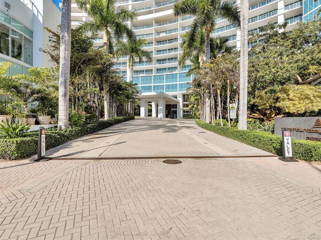 2020 N Bayshore Dr 3303, Miami, FL 33137