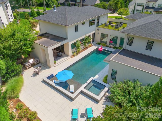316 Mammoth Oaks Drive, Charlotte, NC 28270