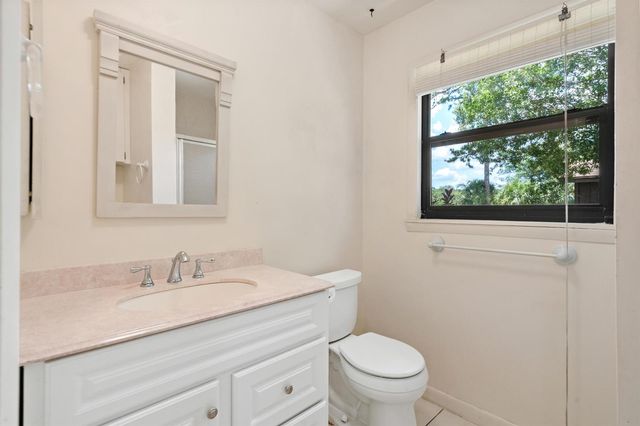 6035 N 180th St Street N, Jupiter, FL 33458