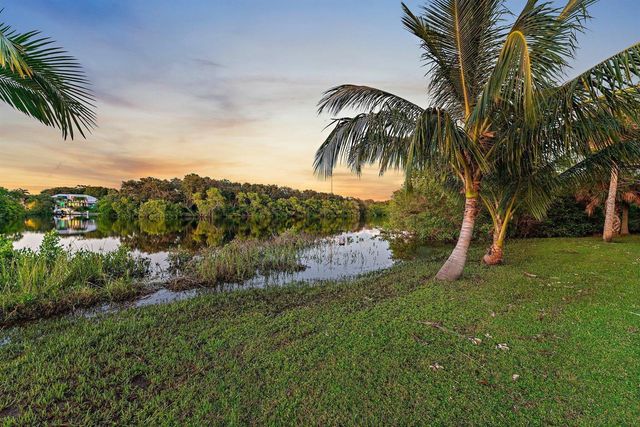 6035 N 180th St Street N, Jupiter, FL 33458