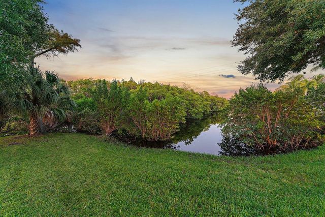 6035 N 180th St Street N, Jupiter, FL 33458