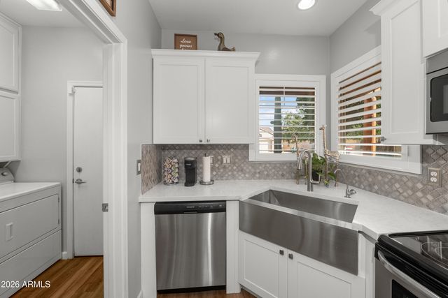 9962 E RUGGED MOUNTAIN Drive, Gold Canyon, AZ 85118