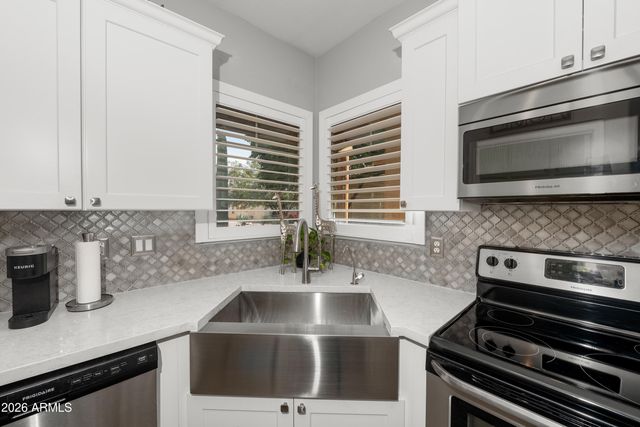 9962 E RUGGED MOUNTAIN Drive, Gold Canyon, AZ 85118