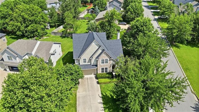16660 W 155 Terrace, Olathe, KS 66062