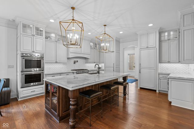 6900 Oldfields Lane, Zionsville, IN 46077