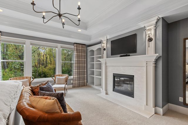 6900 Oldfields Lane, Zionsville, IN 46077