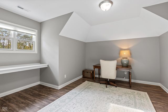 6900 Oldfields Lane, Zionsville, IN 46077