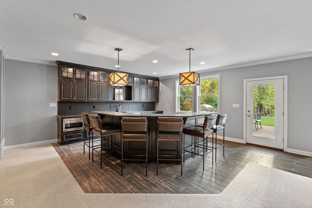 6900 Oldfields Lane, Zionsville, IN 46077