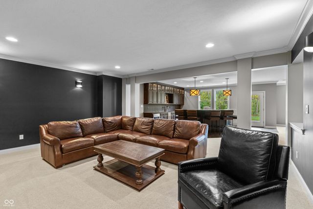 6900 Oldfields Lane, Zionsville, IN 46077