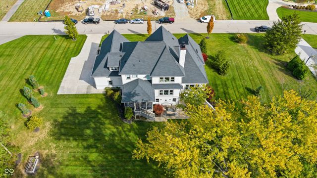 6900 Oldfields Lane, Zionsville, IN 46077