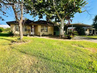 12426 Ledger Lane, Houston, TX 77015