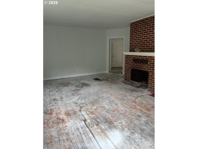 32720 Se HURLBURT Rd, Corbett, OR 97019