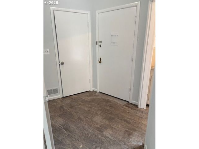 32720 Se HURLBURT Rd, Corbett, OR 97019
